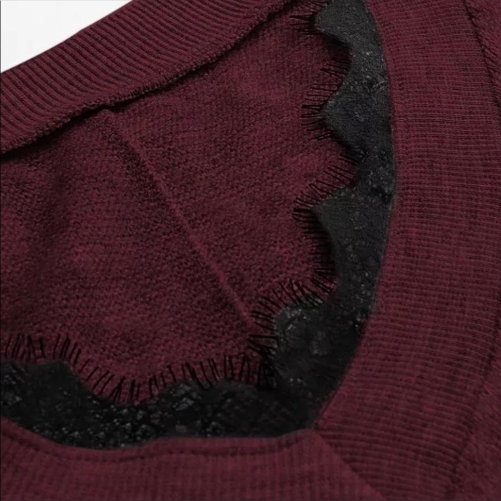 🆕 OCTOBER LOVE BURGUNDY LIGHT WEIGHT SWEATER - Picture 4 of 5